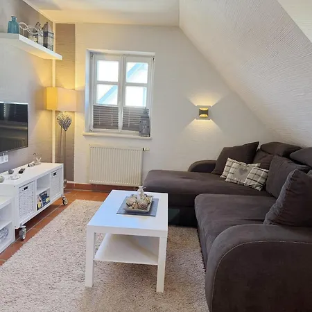 Rugana - Komfort Mit 1 Schlafzimmer D49 *